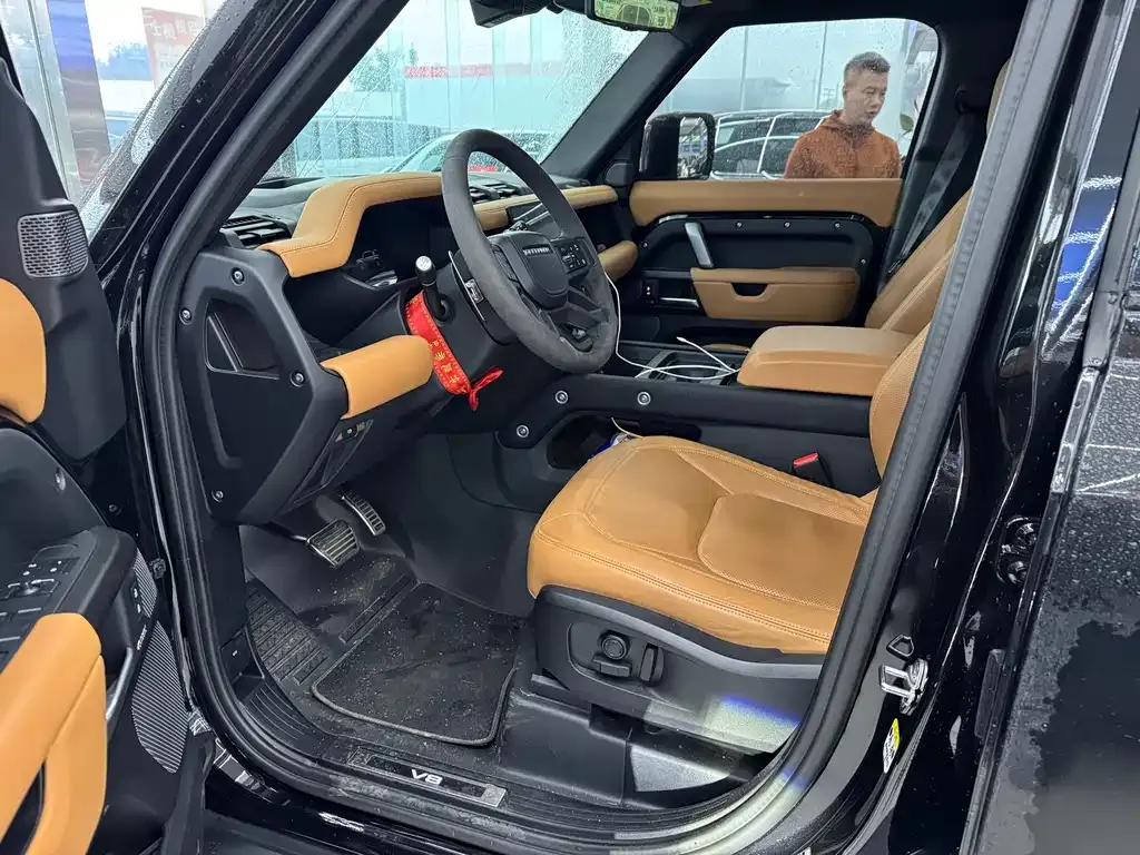 Land Rover Defender 2024 из CN, фото 5