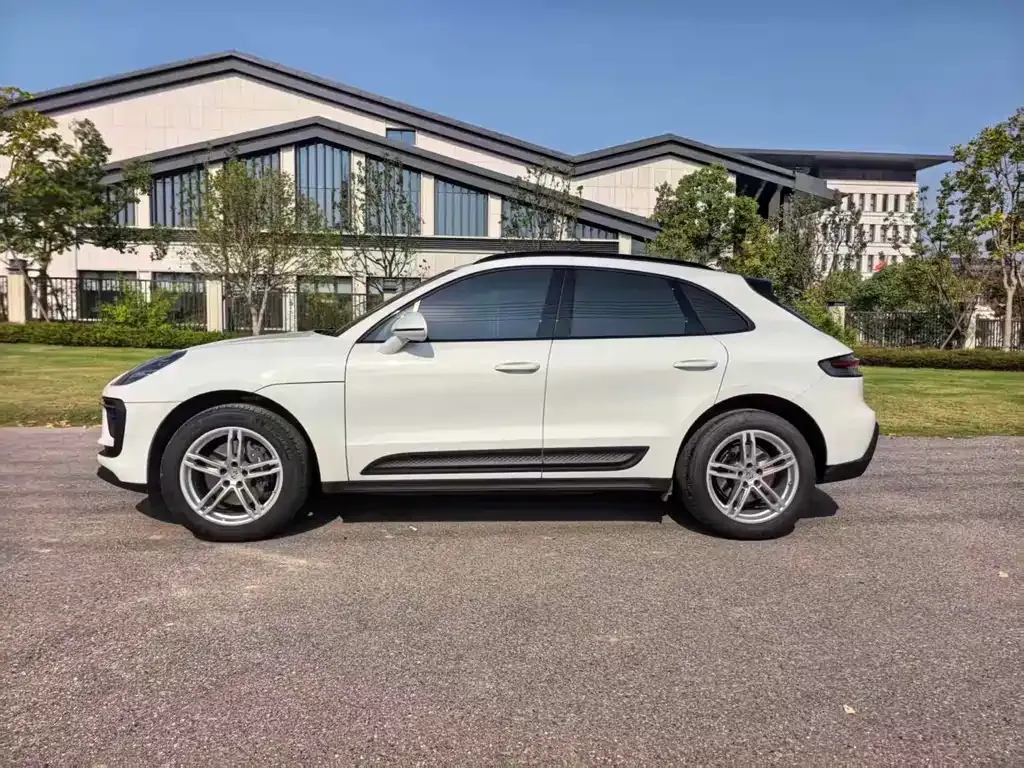 Porsche Macan 2024 из CN, фото 8