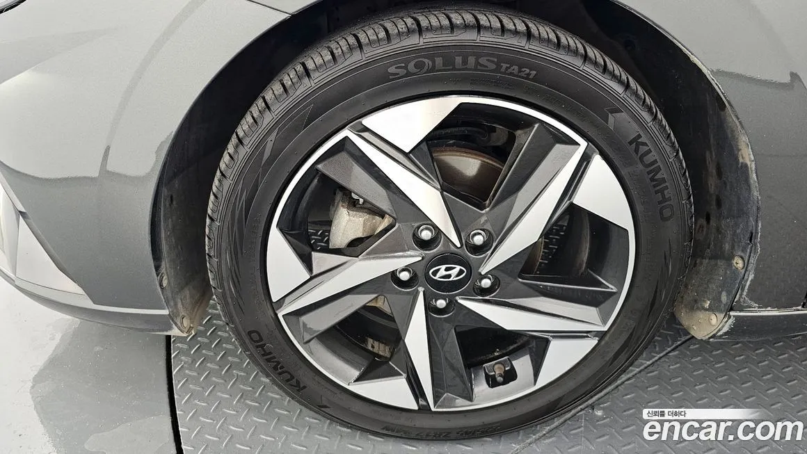 Hyundai AVANTE — фото 5