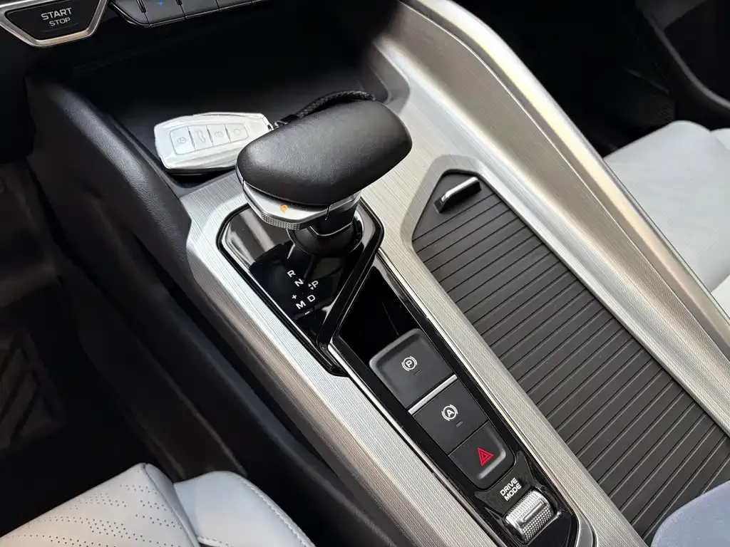 Geely Xingrui 2022 из CN, фото 9