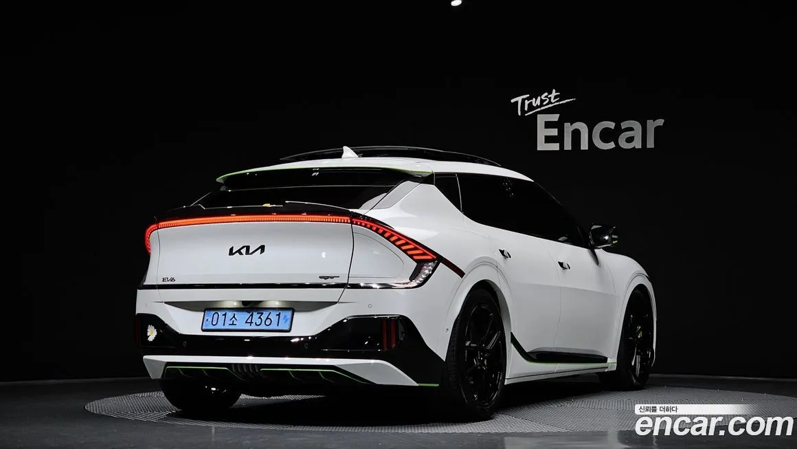 Kia EV6 — фото 2