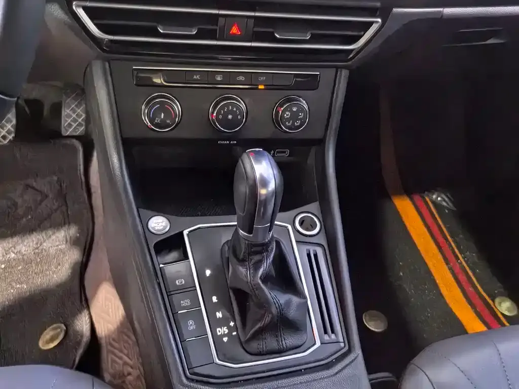 Volkswagen Lavida 2023 из CN, фото 10