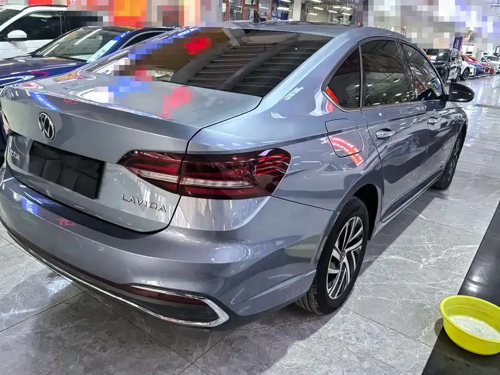 Volkswagen Lavida 2023 из CN, фото 6