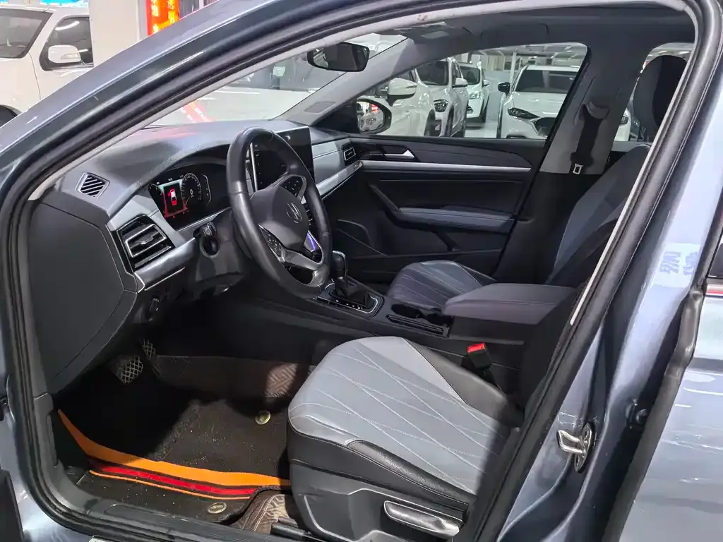Volkswagen Lavida 2023 из CN, фото 7