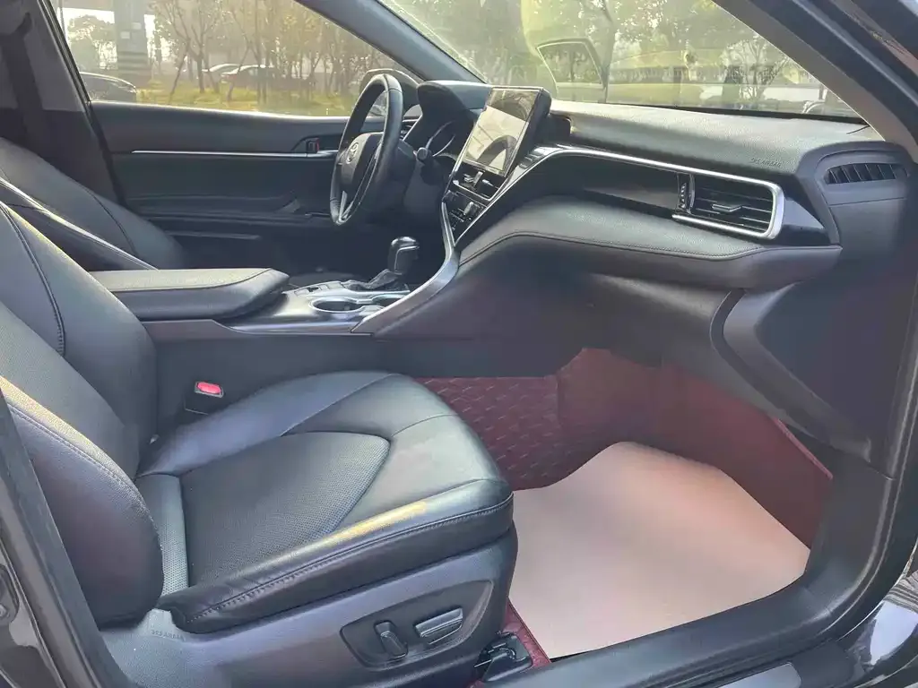 Toyota Camry 2022 из CN, фото 5