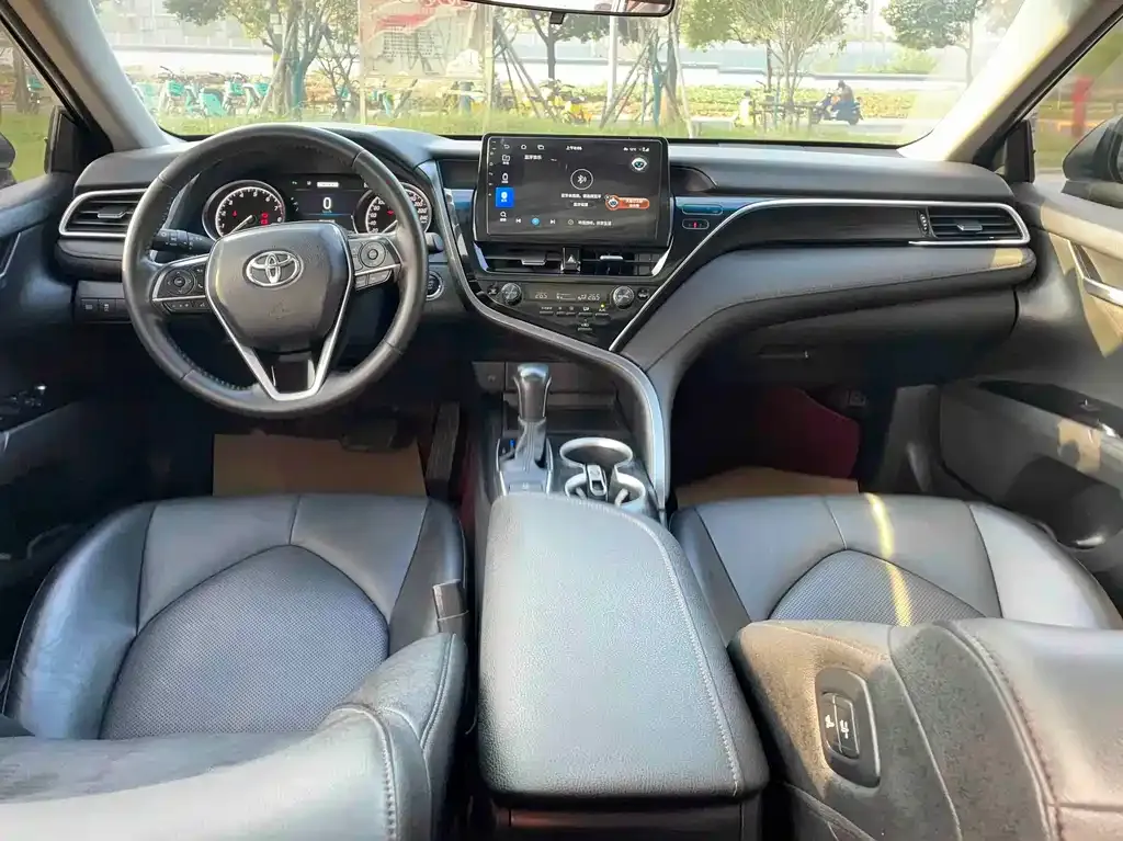 Toyota Camry 2022 из CN, фото 9