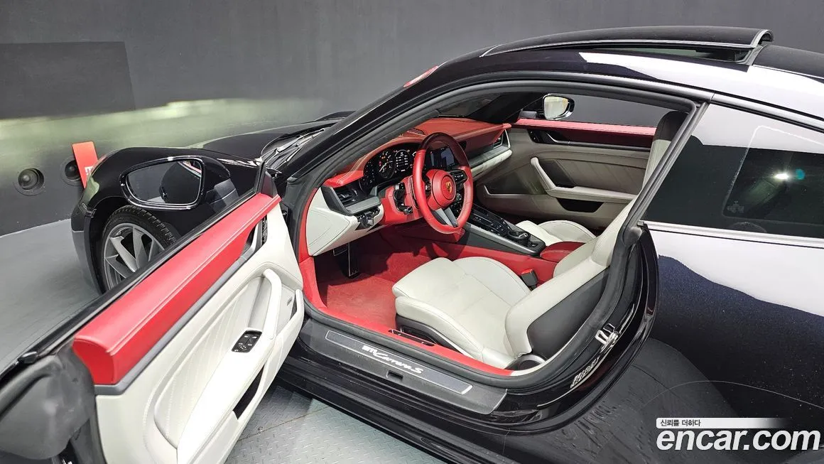 Porsche 911 2021 из KR, фото 10