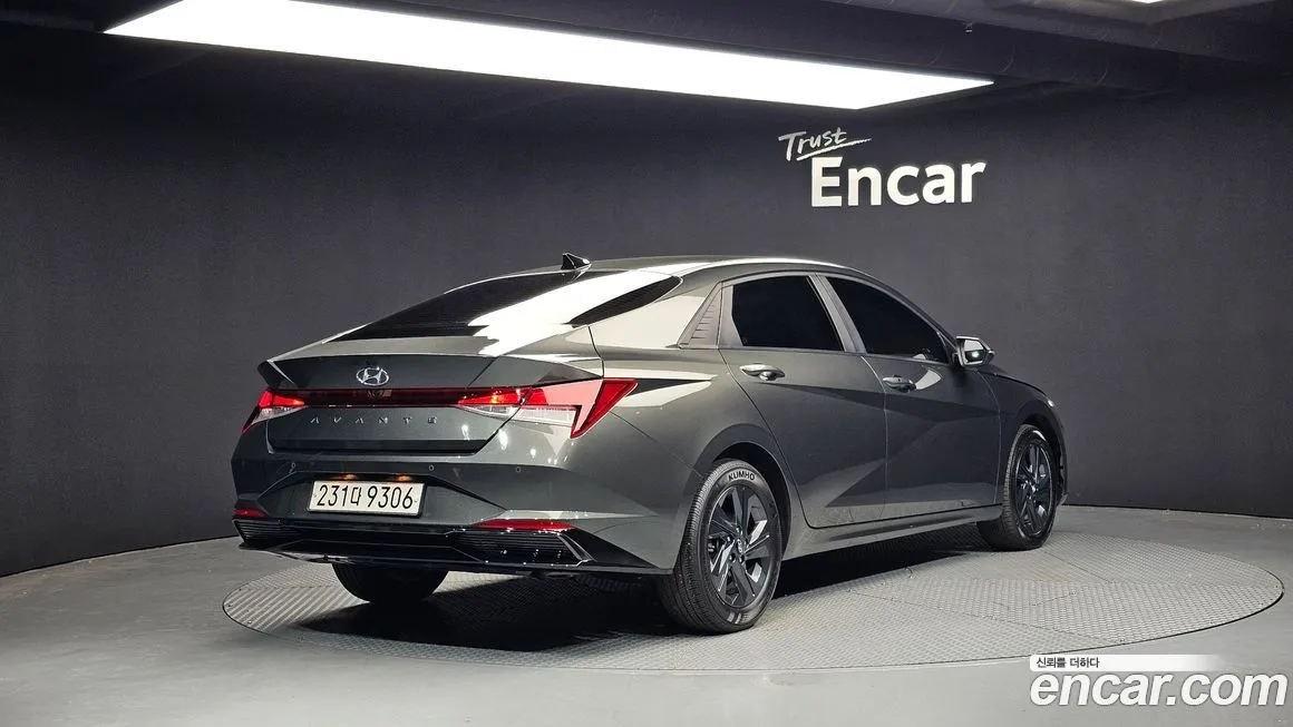 Hyundai AVANTE — фото 2
