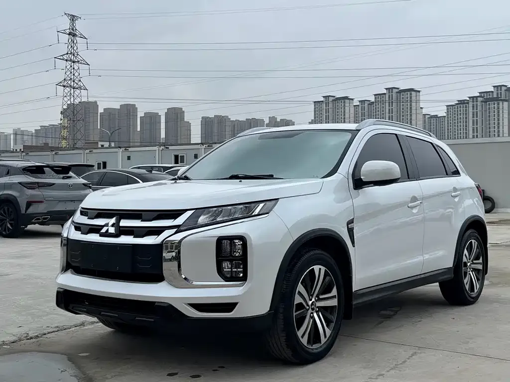 Mitsubishi ASX 2022 из CN, фото 1