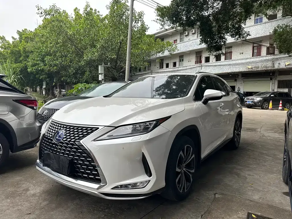 Lexus RX — фото 2