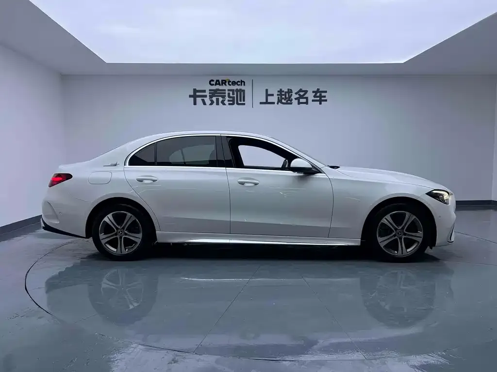 Mercedes-Benz C-Class — фото 2