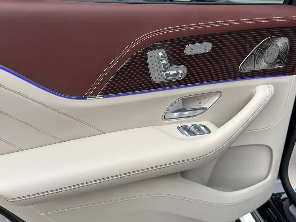 Mercedes-Benz GLS 2023 из CN, фото 10