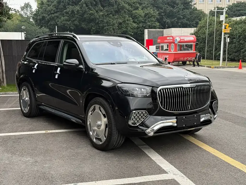 Mercedes-Benz GLS 2023 из CN, фото 3