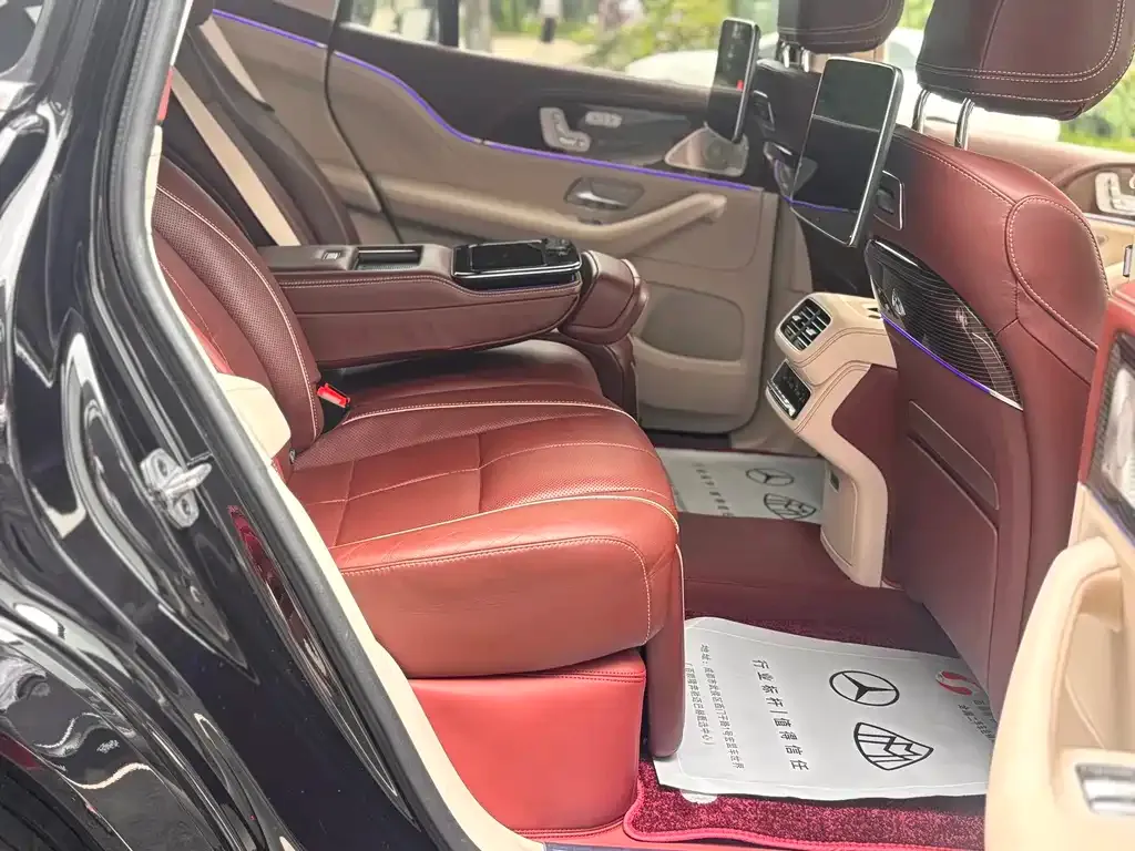 Mercedes-Benz GLS 2023 из CN, фото 9