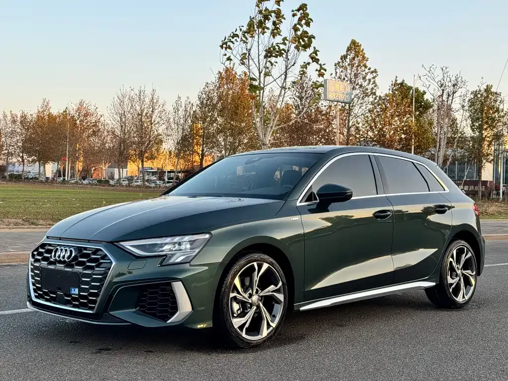 Audi A3 2022 из CN, фото 1