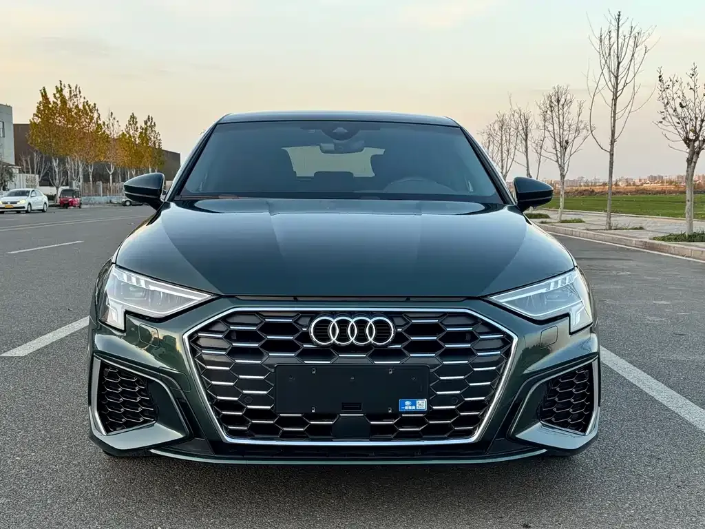 Audi A3 2022 из CN, фото 2