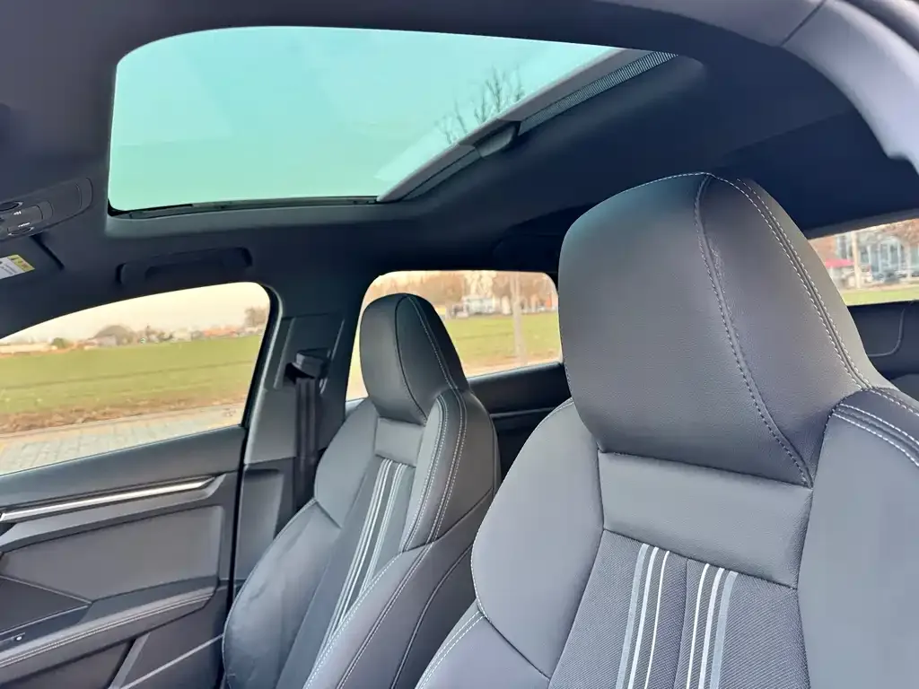 Audi A3 2022 из CN, фото 8