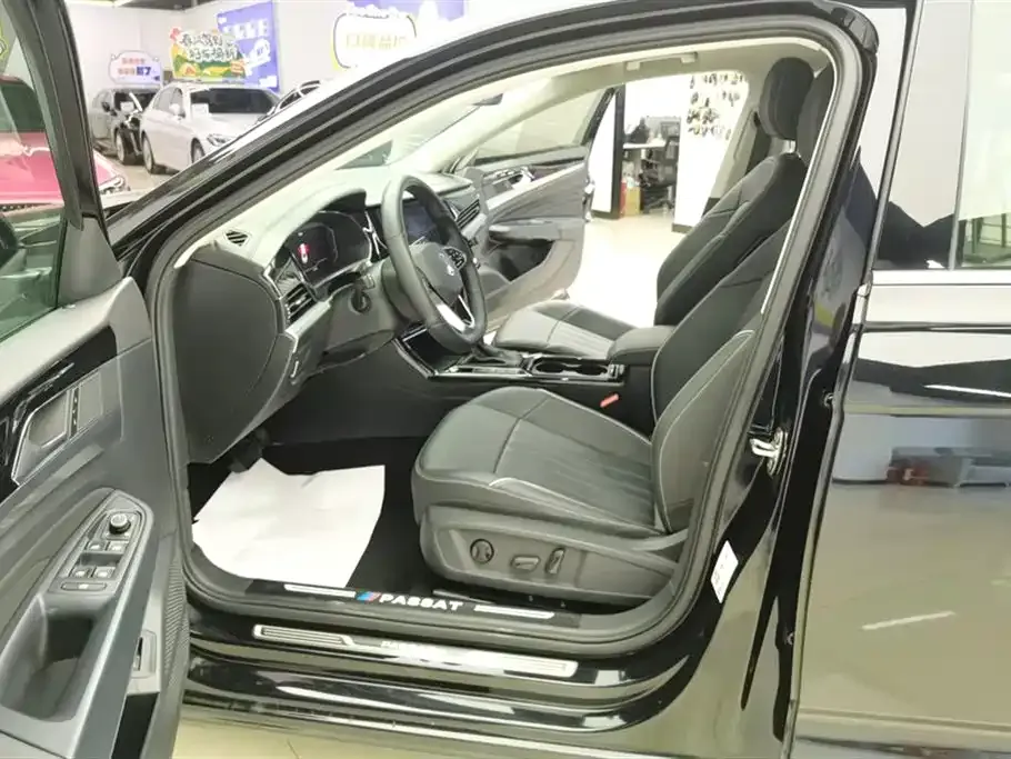 Volkswagen Passat — фото 9