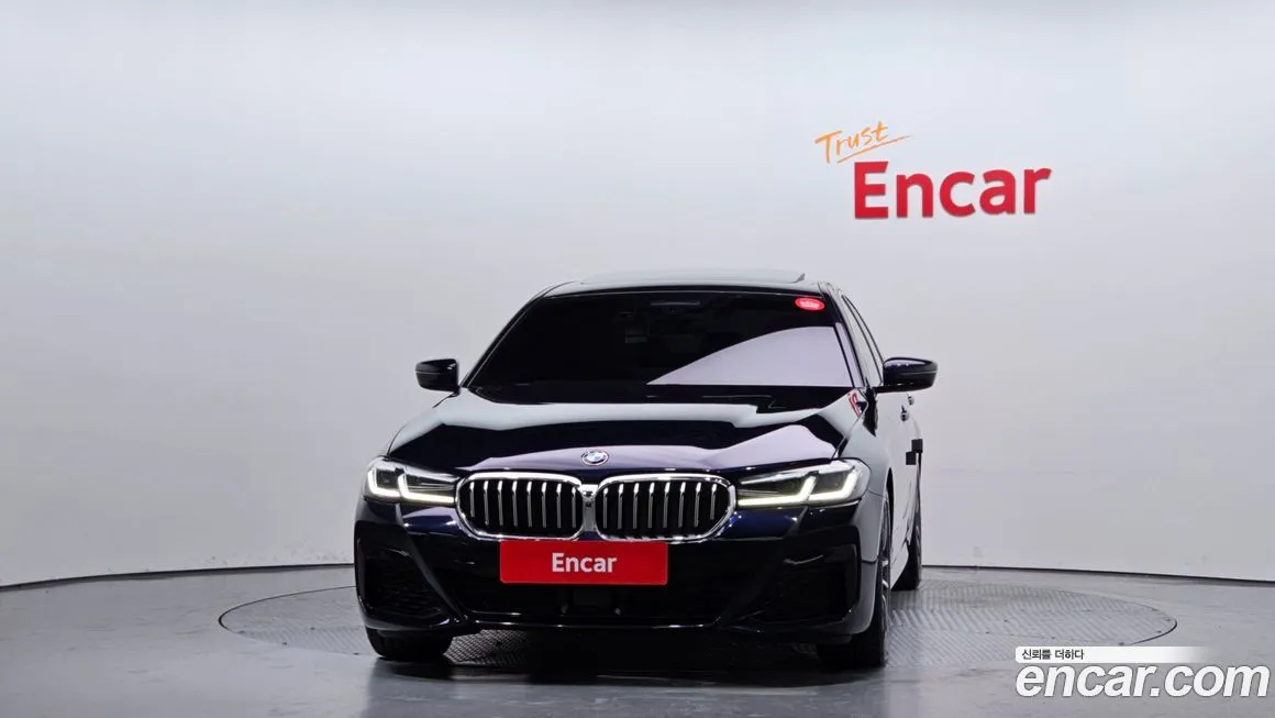 BMW 5-Series 2023 из KR, фото 3