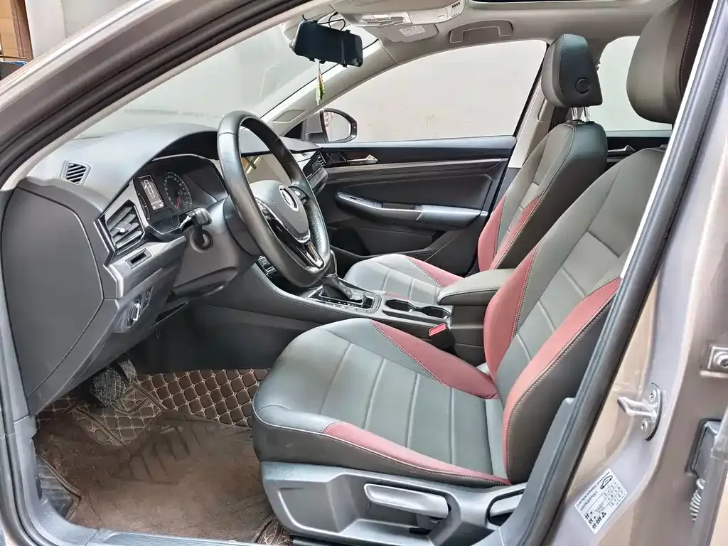 Volkswagen Bora 2022 из CN, фото 4