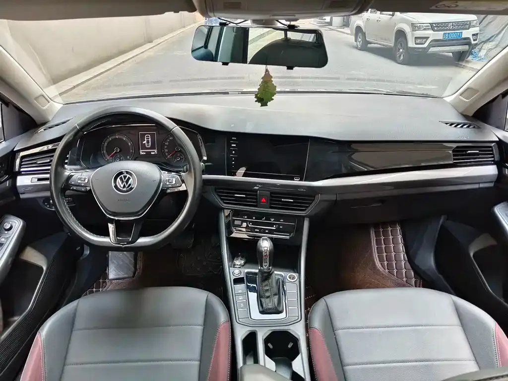 Volkswagen Bora 2022 из CN, фото 5