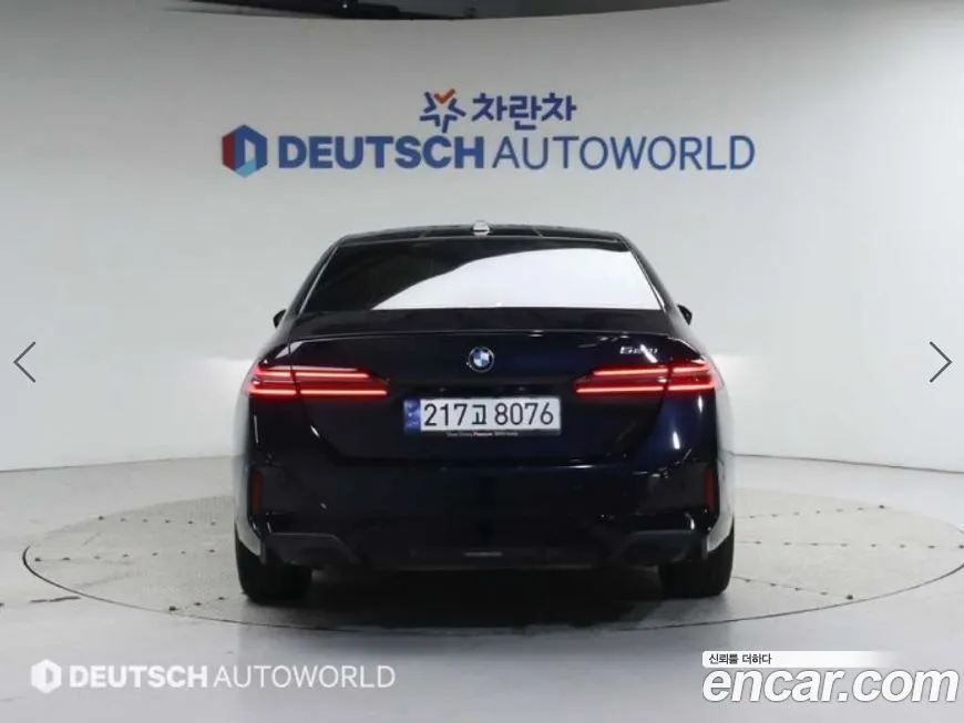 BMW 5-Series 2024 из KR, фото 4
