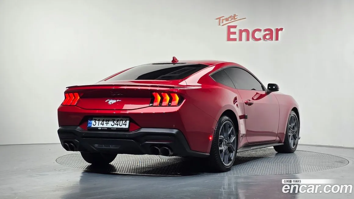 Ford Mustang 2024 из KR, фото 2