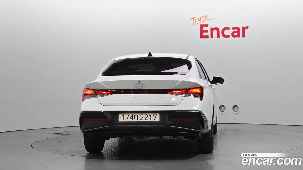 Hyundai AVANTE 2024 из KR, фото 4