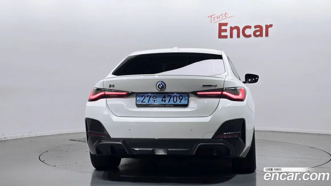 BMW i4 2023 из KR, фото 4