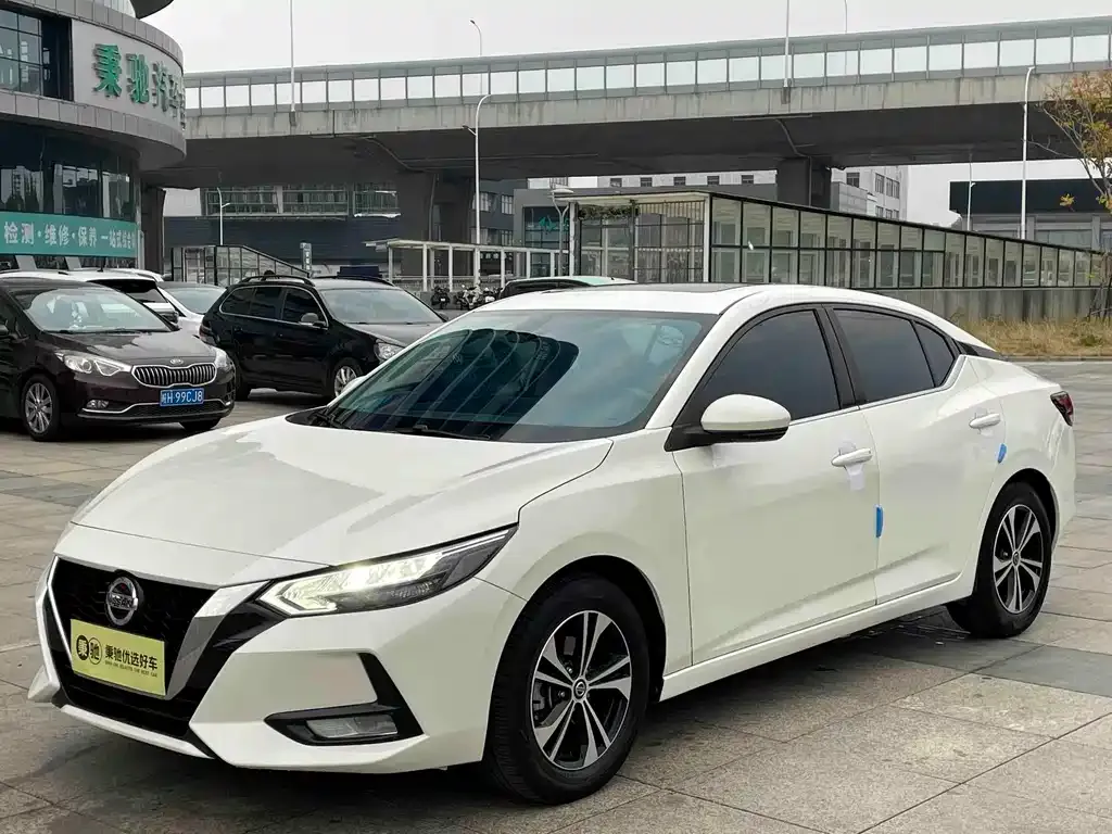 Nissan Sylphy 2022 из CN, фото 1
