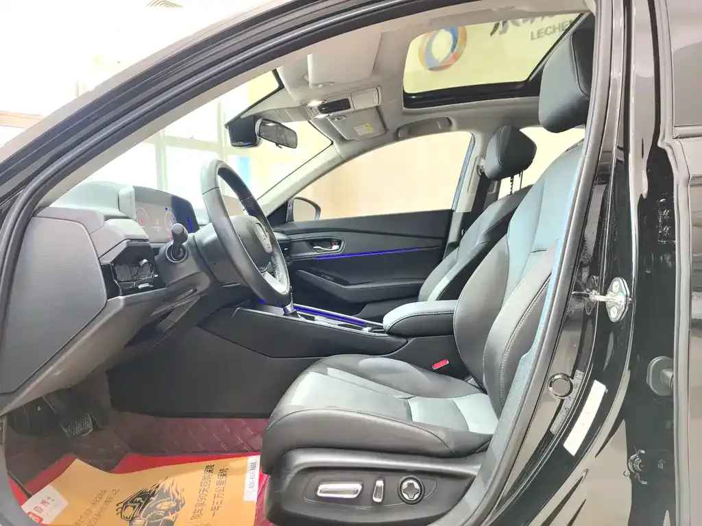 Honda Accord 2024 из CN, фото 4