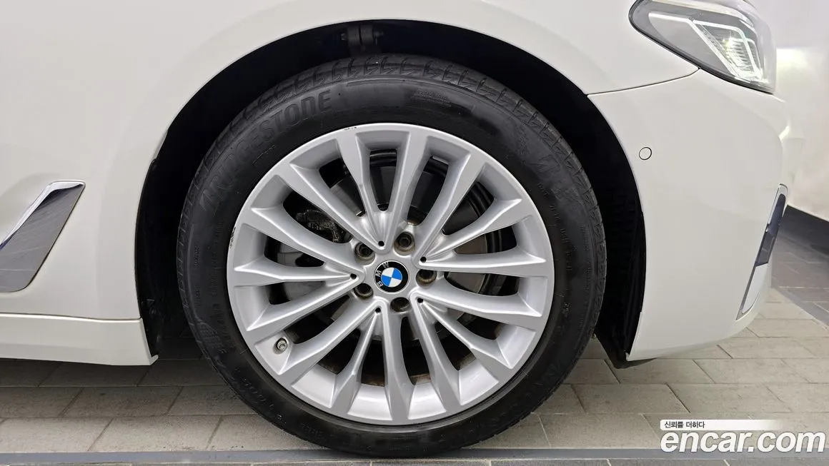 BMW 5-Series 2021 из KR, фото 5