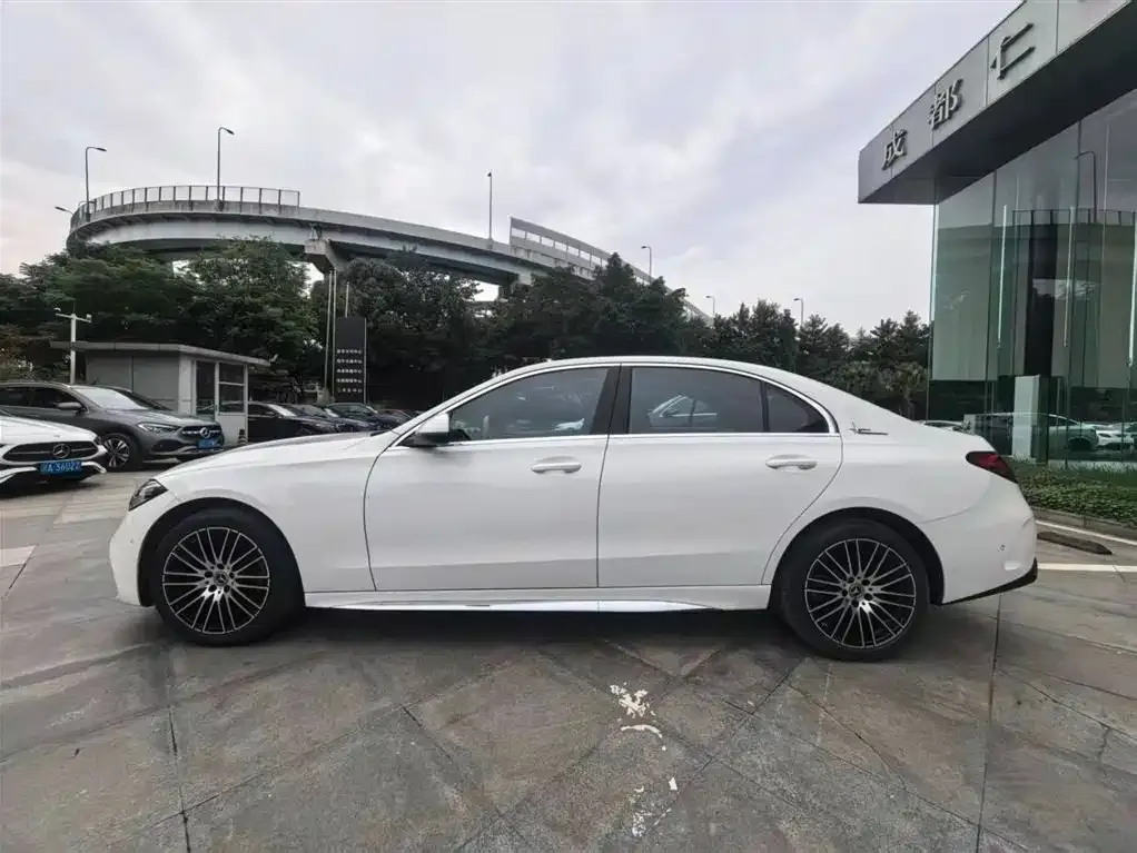Mercedes-Benz C-Class 2024 из CN, фото 5