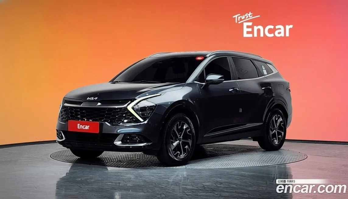 Kia Sportage — фото 1