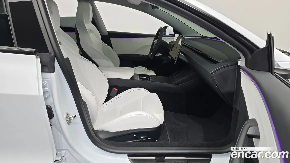 Tesla Model 3 2024 из KR, фото 10