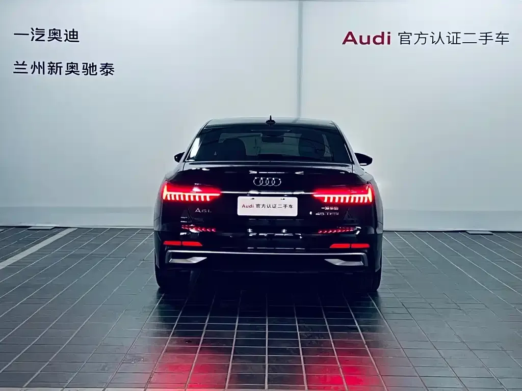 Audi A6L 2023 из CN, фото 7