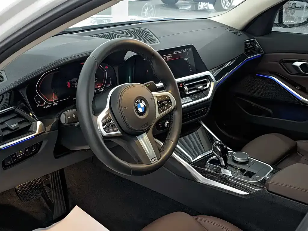 BMW 3 Series 2022 из CN, фото 4