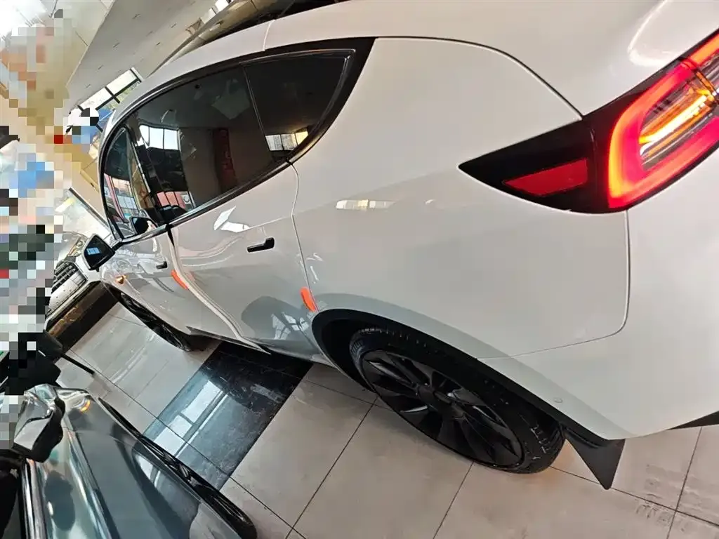 Tesla Model Y 2023 из CN, фото 5