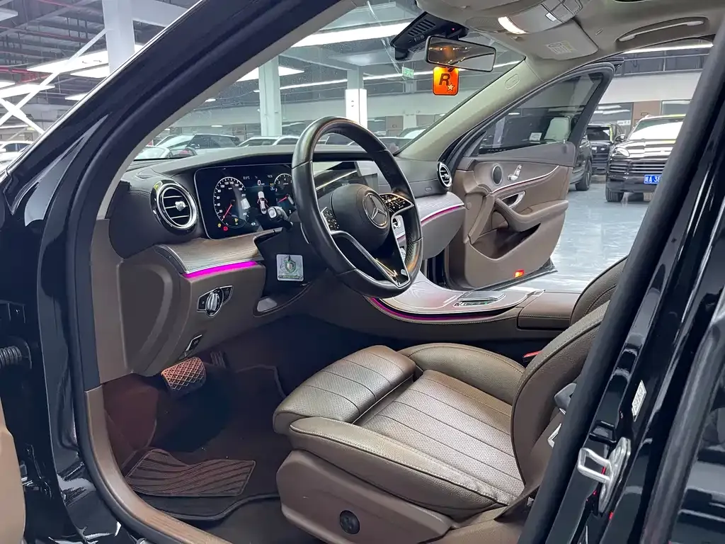 Mercedes-Benz E-Class 2023 из CN, фото 4