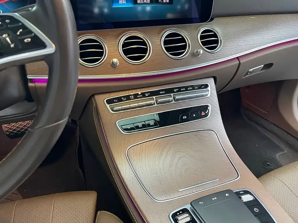 Mercedes-Benz E-Class 2023 из CN, фото 9