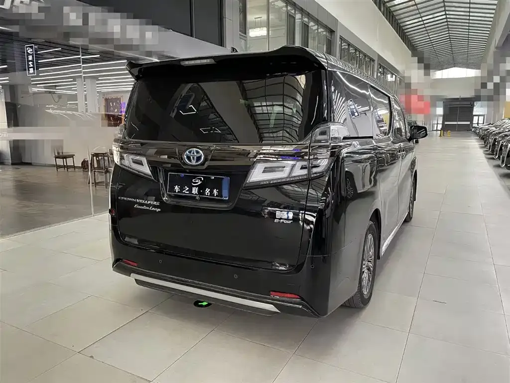 Toyota Vellfire 2023 из CN, фото 6