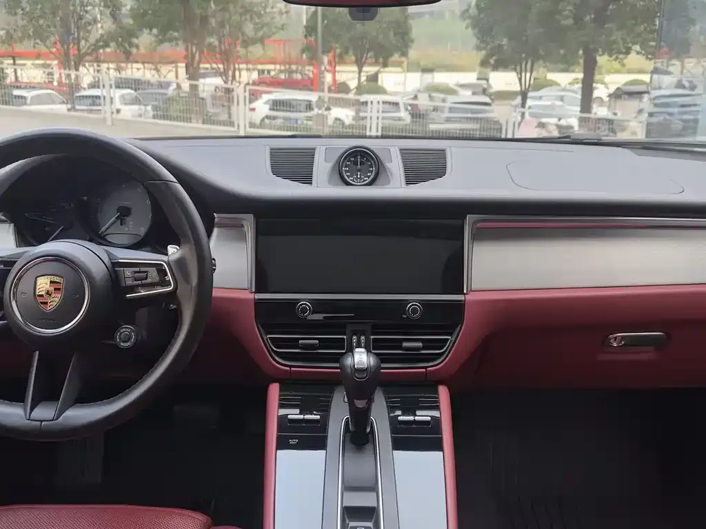 Porsche Macan 2023 из CN, фото 6