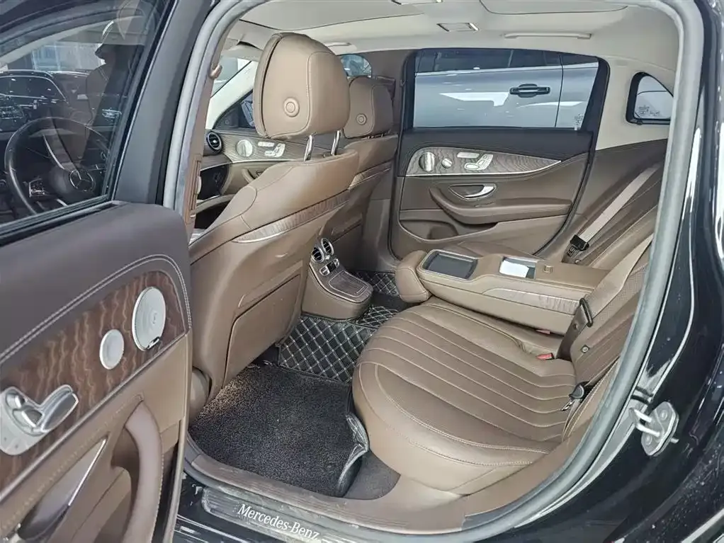 Mercedes-Benz E-Class 2021 из CN, фото 8