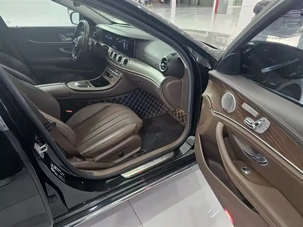 Mercedes-Benz E-Class 2021 из CN, фото 9