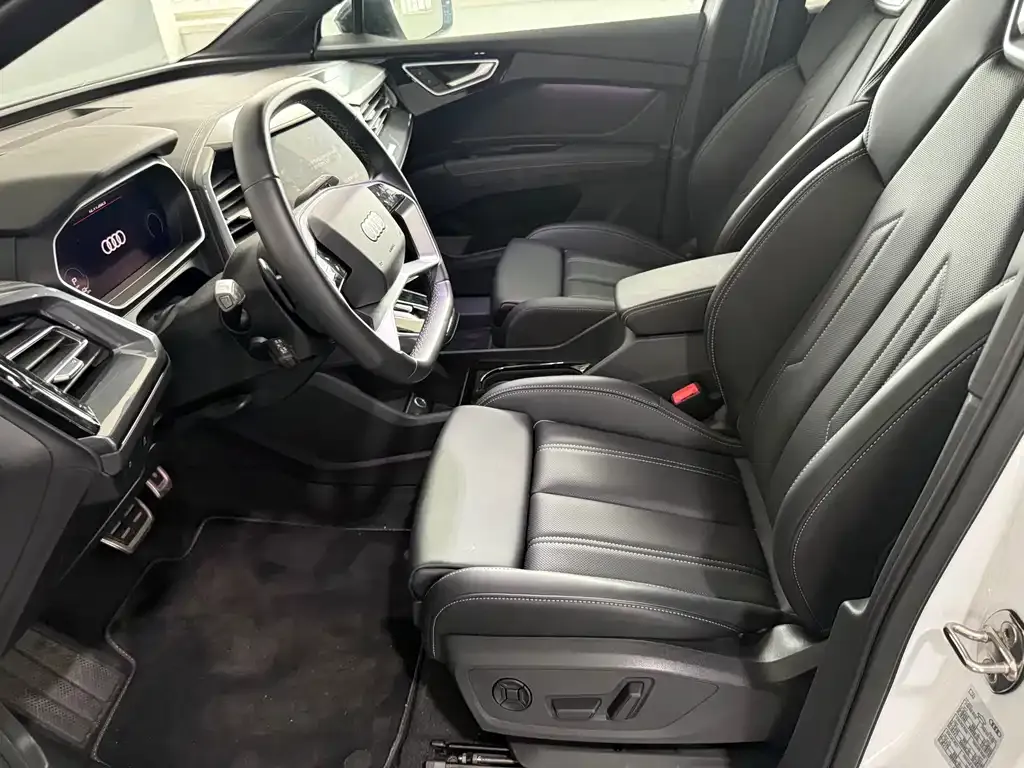 Audi Q4 e-tron 2024 из CN, фото 10