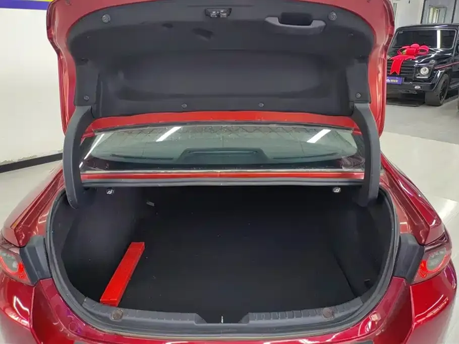 Mazda 3 Axela 2022 из CN, фото 4