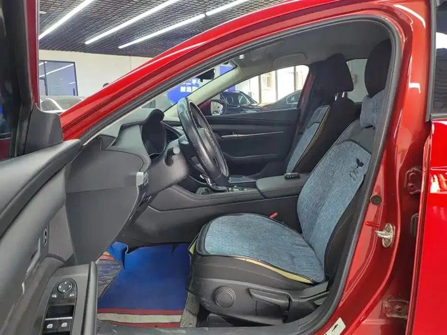 Mazda 3 Axela 2022 из CN, фото 9