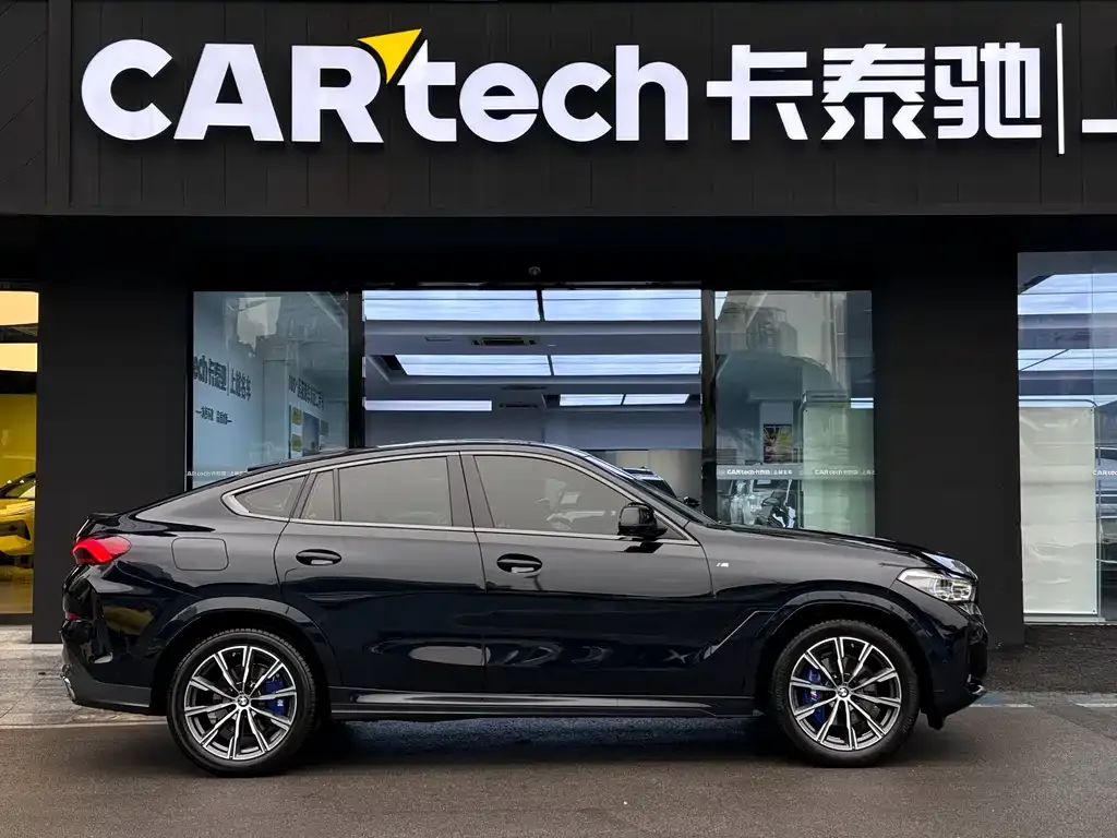 BMW X6 2023 из CN, фото 3