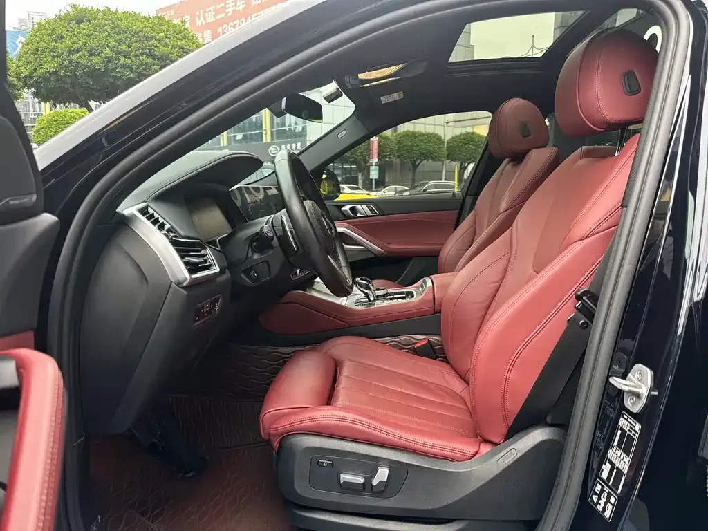 BMW X6 2023 из CN, фото 7