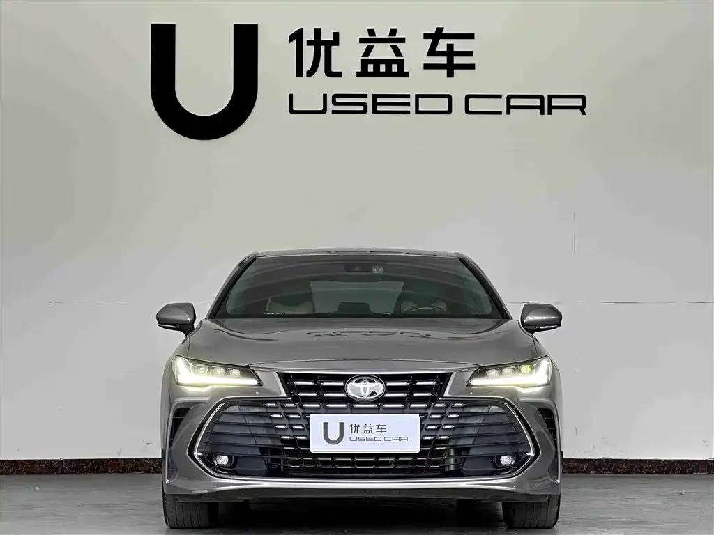 Toyota Avalon 2023 из CN, фото 2